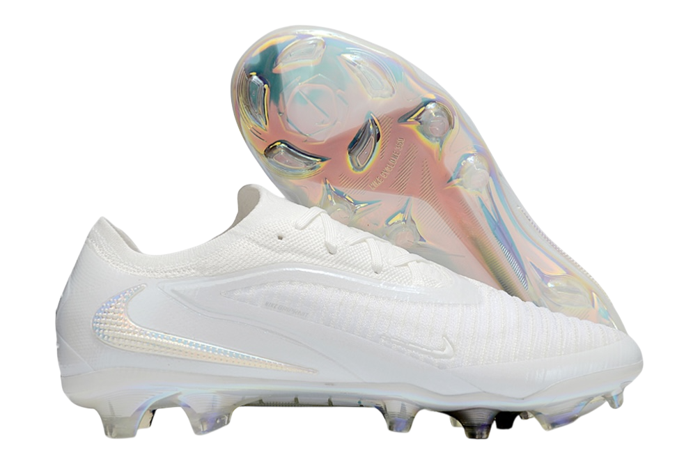 Phantom 6 Low Elite FG Whiteout soccer cleat